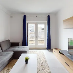 Modern 3-bedroom Pietà